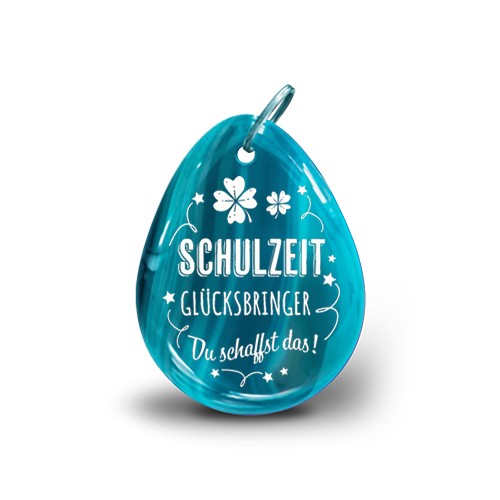 Blauer Schlüsselanhänger als Glückbringer zur Einschulung